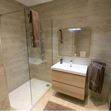 Orion Court 4c Stunning And Luxurious 3 Bedroom St. Paul's Bay