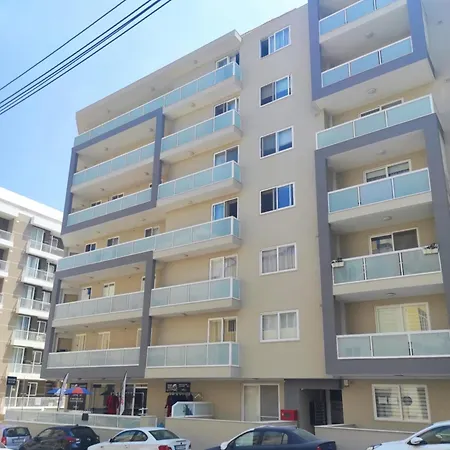 Orion Court 4c Stunning And Luxurious 3 Bedroom *