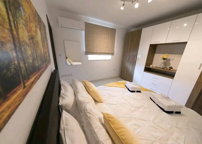 Апартаменты Orion Court 4c Stunning And Luxurious 3 Bedroom Сент-Полс-Бей